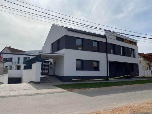 Oasis Apartman