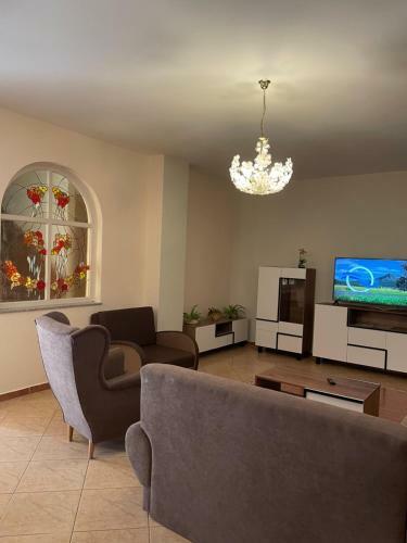 Apartamento �lomh�z