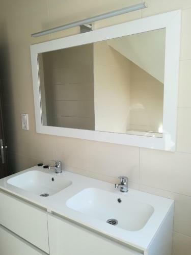 Hajnal Apartmanh�z