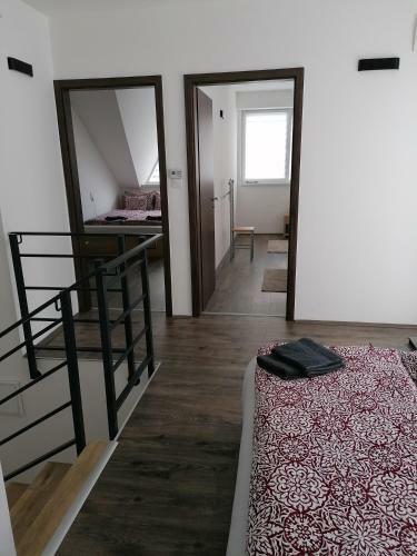 Hajnal Apartmanh�z