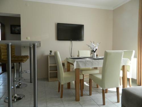 Sezlon Apartman