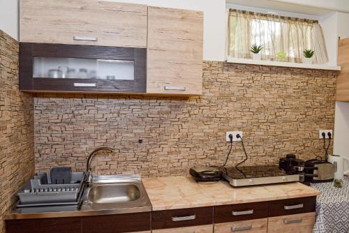 Krisztina Apartman 81