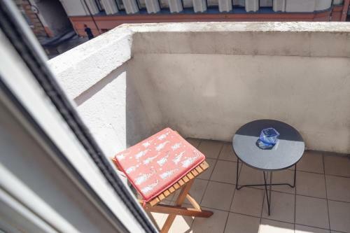Apartamento Modern 2-room Flat In The City Center