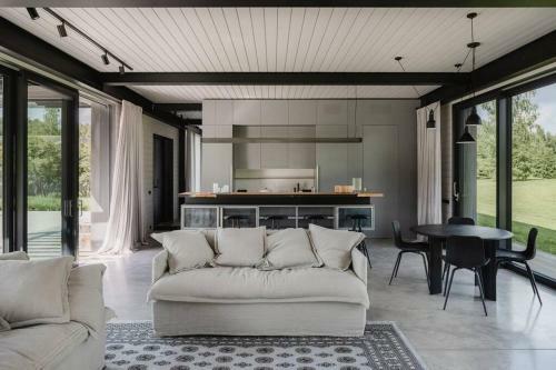 Narnia Holiday House