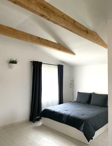 West Key Apartment