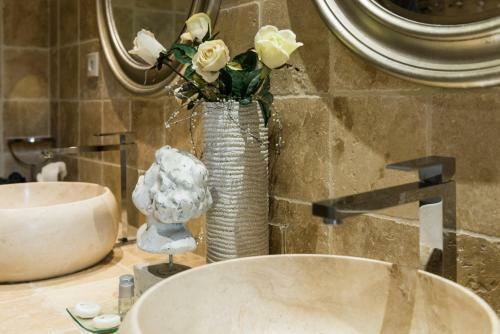 Hostal Guesthouse Le Mas De Cotignac