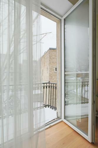 Apartment Next To The Parliament