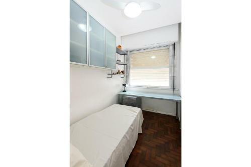 Apartamento Cavirio Bt101 - Conforto E Tranquilidade No Cora��o de Ipanema