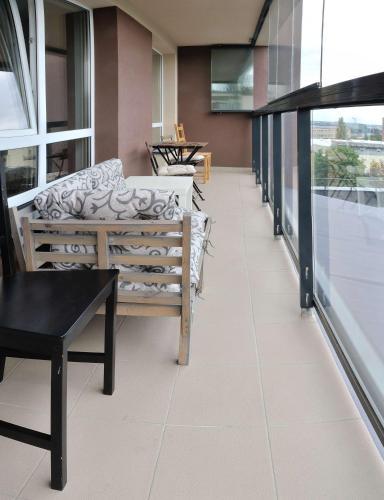 Dzuku Apartment 40