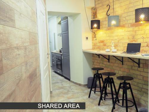Emi Apartment
