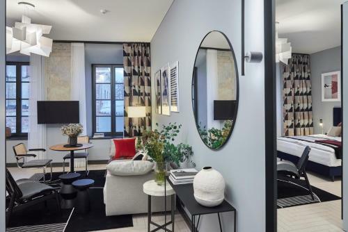 Rooma Apartments