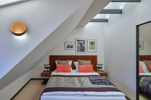 Rooma Apartments