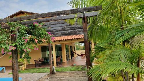 Casa No Lago Jacund�