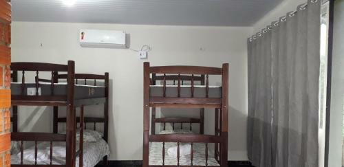 Hostel E Camping Cai�ara