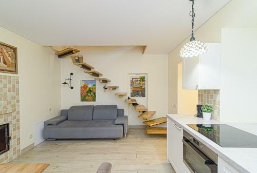 2 Floors New Town Apartment By Urban Rent