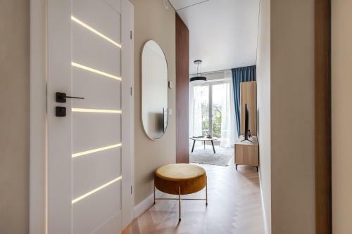 Centrally Located Riverside Apartment