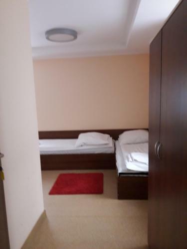 Hostal Pokoje Go?cinne ?wietlik