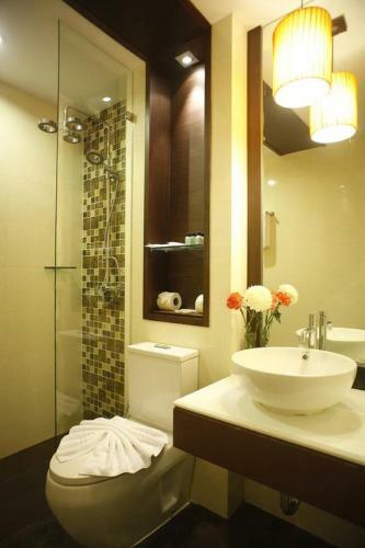 Suvarnabhumi Suite Hotel
