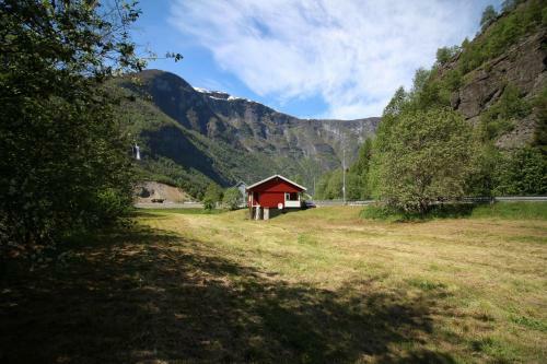 Steinsh�len Holiday Home