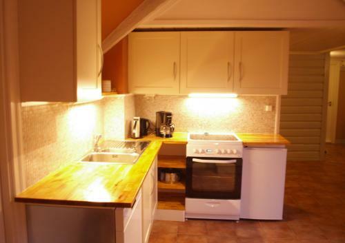 5 Bedrooms, Large Apartment On Farm, Nice View And Nature