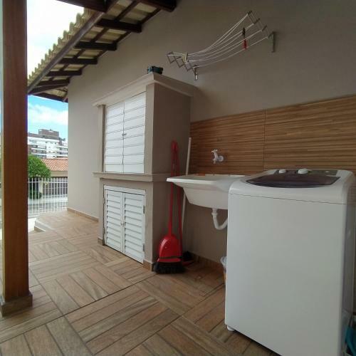 Apartamento Loft Encantador B - 8 Km de Floripa