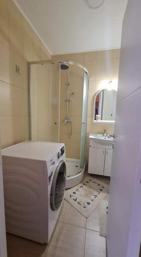 Ales Apartman