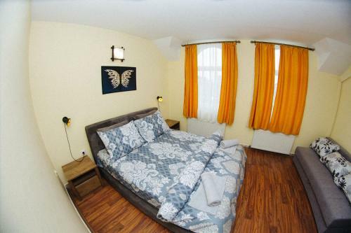 Bed & Breakfast Kroni? Palace