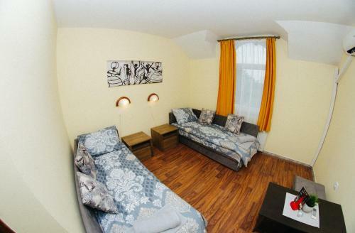Bed & Breakfast Kroni? Palace