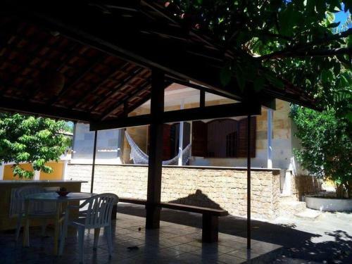 Lindo Chal� Com Piscina E Churrasqueira Em Ita�na