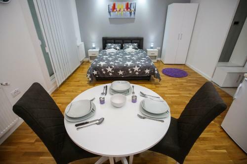 Manirosi 3 Apartman