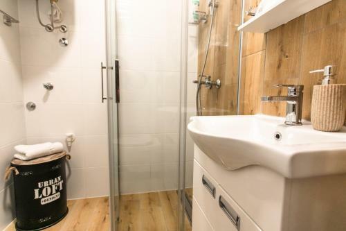 Apartamento Room Jacuzzi ?athena?
