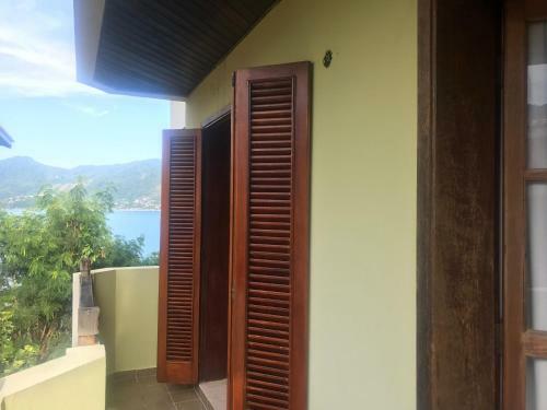 Apartamento Pontal Das Marinas-s�o Sebasti�o Ap. 2 Dorm