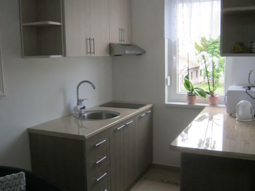 Ildiko Studio Apartment Is A Calm Place To Relax