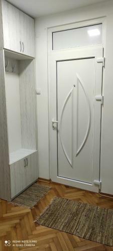 Apartamento Stan Na Dan Sinisa