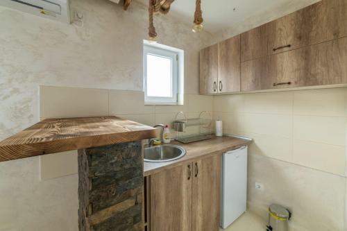 Rustic Luxury Apartment - Valjevo Centre Bid Zone