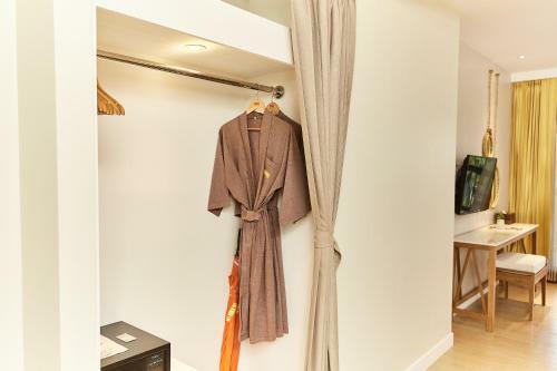 Hotel Bandara Resort & Spa