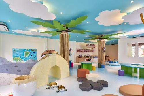 Hotel Bandara Resort & Spa