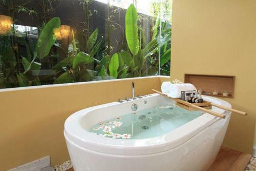 Hotel Deva Samui Resort & Spa