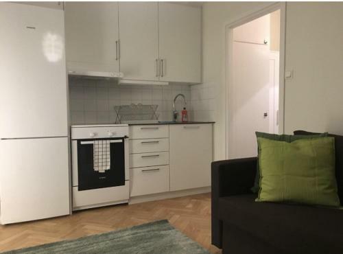 Remarkable 2-bed Apartment In Djursholm