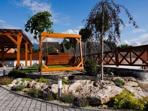 Hostal Chalet Nova Lesna Mountain View