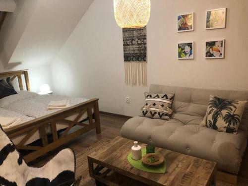 Poetika Apartments