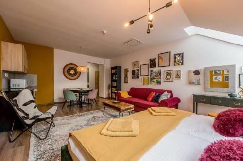 Poetika Apartments