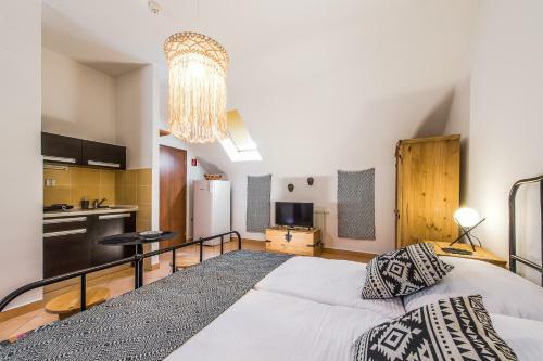 Poetika Apartments