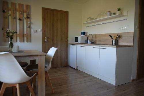 Ademi Apartments