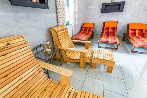 Hostal Dom Frana Krala