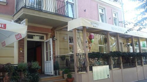 Hotel Cesarski