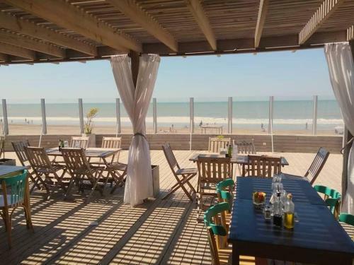 Encantadora Casa En Caril� A 3 Cuadras Del Mar