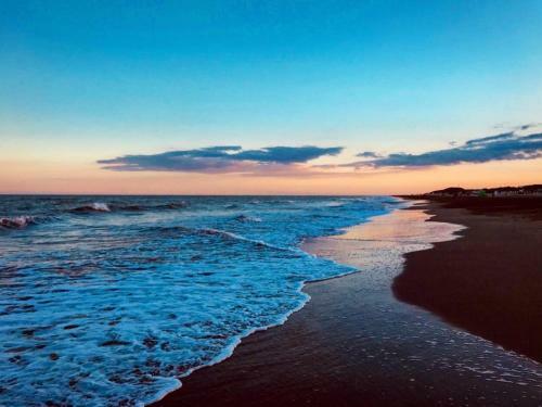 Encantadora Casa En Caril� A 3 Cuadras Del Mar