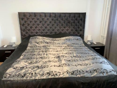 Apartment T8