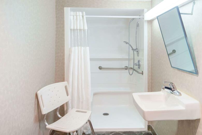 Hotel Ramada Downtown Calgary